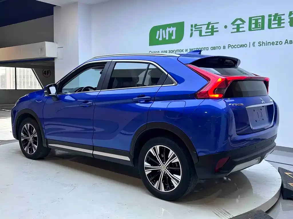 Mitsubishi Eclipse Cross — фото 3