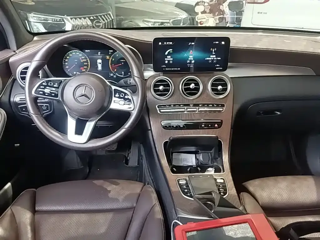 Mercedes-Benz GLC — фото 5
