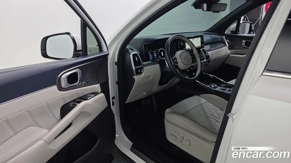 Kia Sorento — фото 6