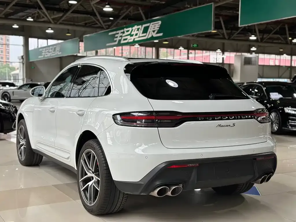 Porsche Macan — фото 4