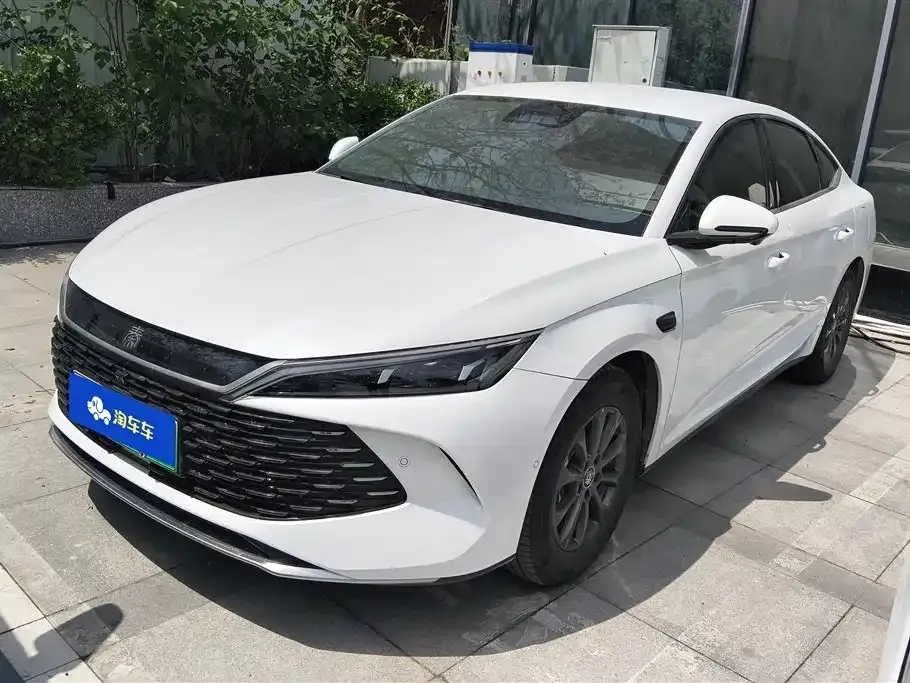 BYD Qin L — фото 1