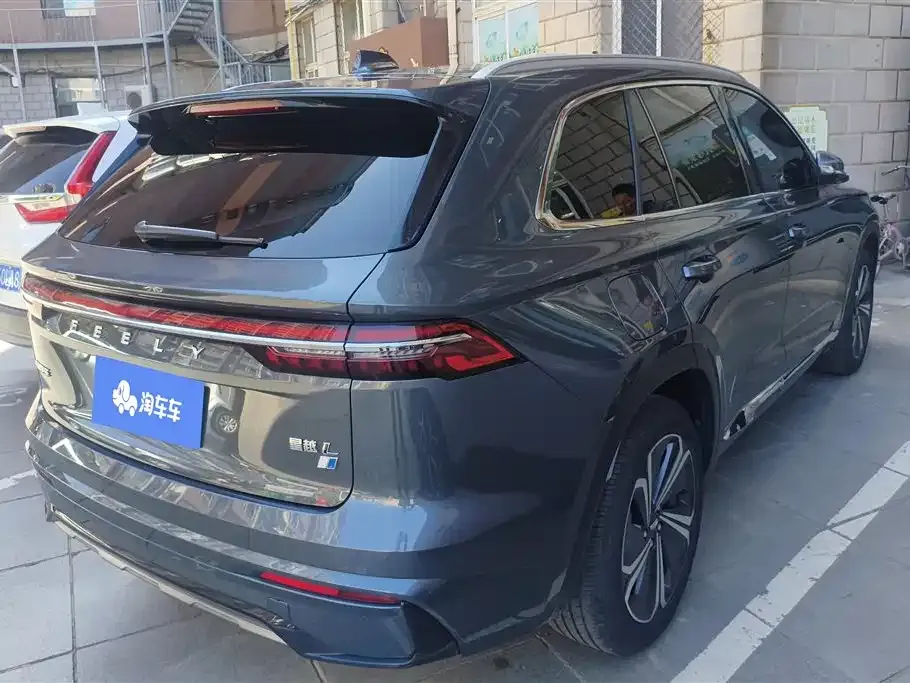 Geely Xingyue L — фото 4