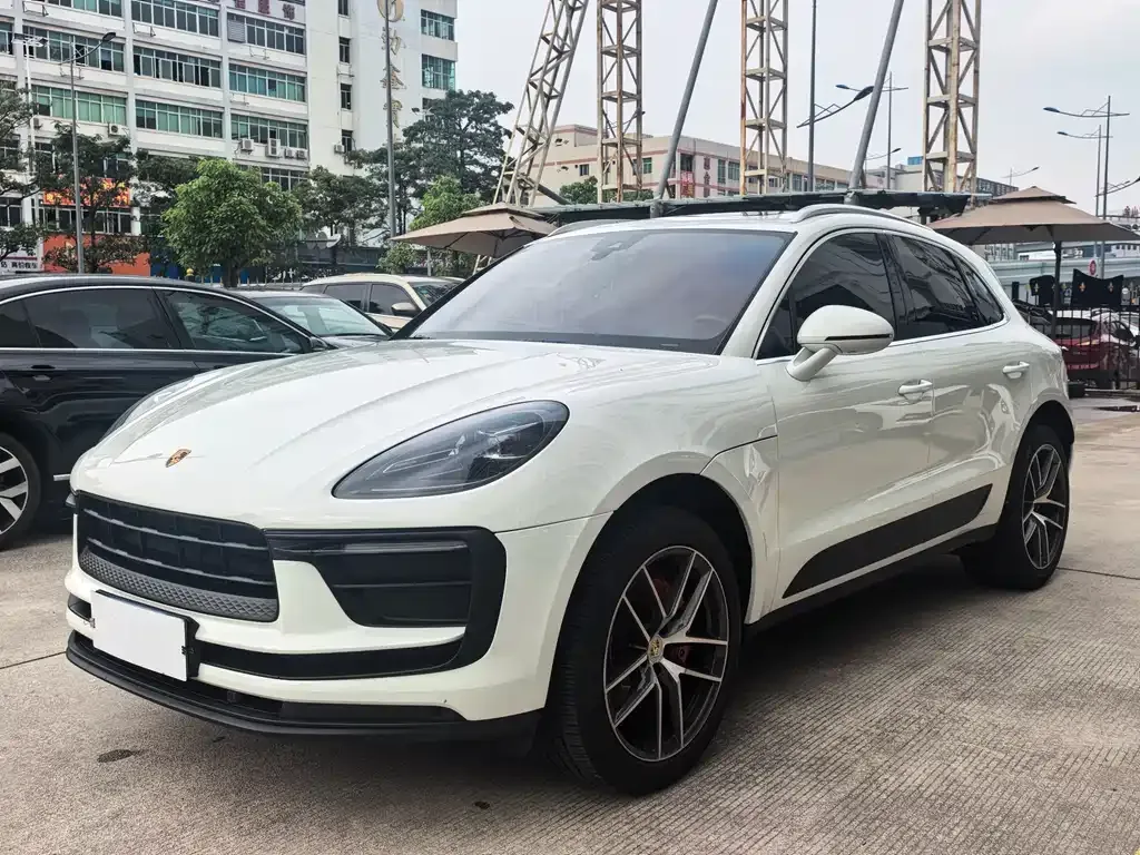 Porsche Macan — фото 1