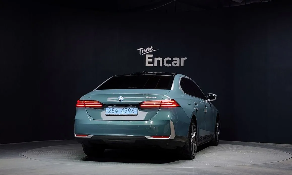 BMW i5 2024 из KR, фото 2