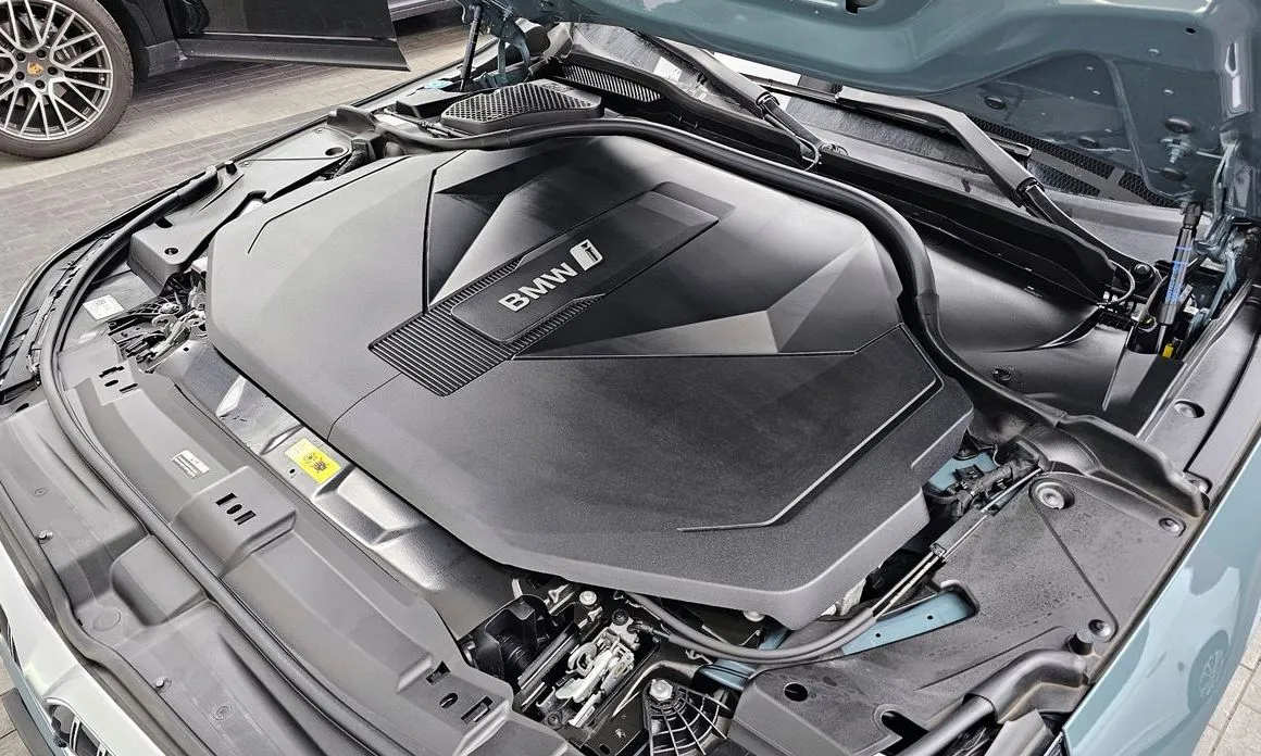 BMW i5 2024 из KR, фото 6