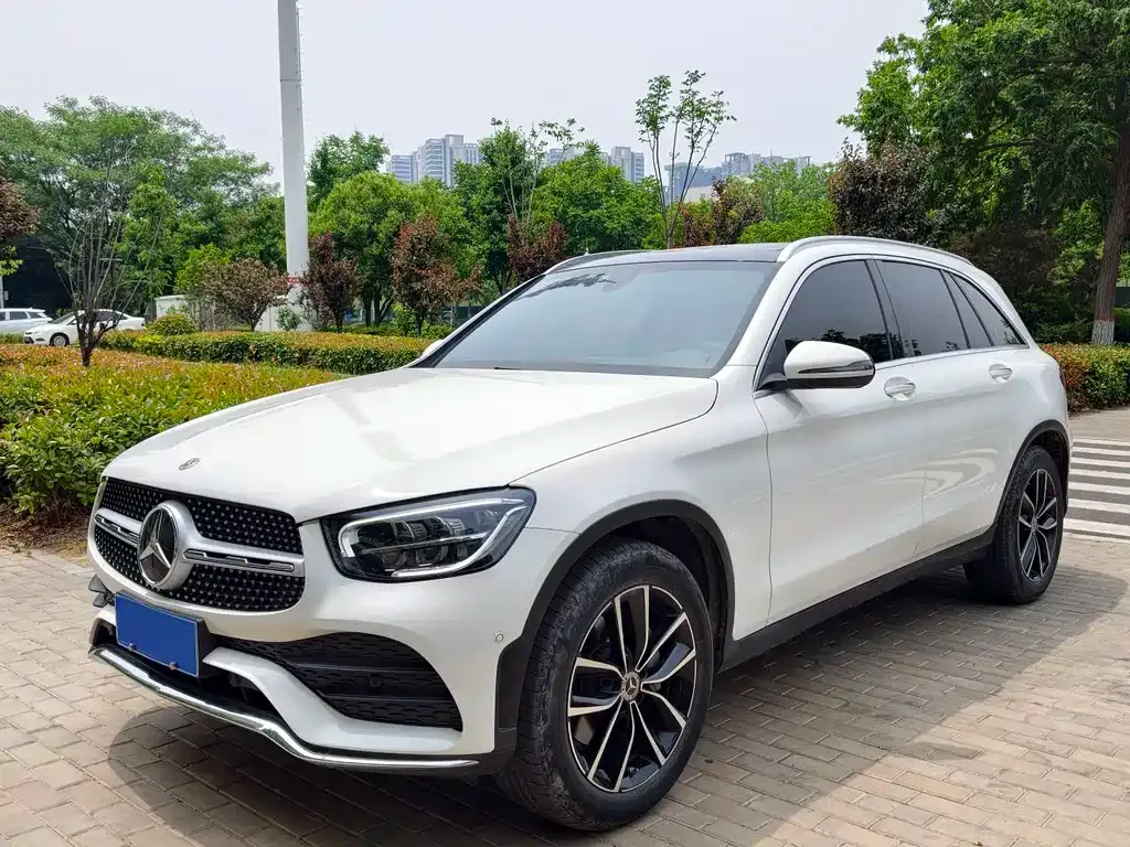 Mercedes-Benz GLC — фото 1