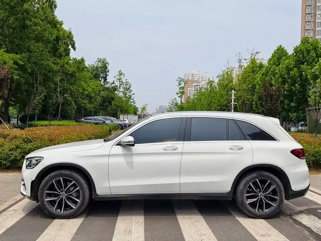 Mercedes-Benz GLC — фото 2