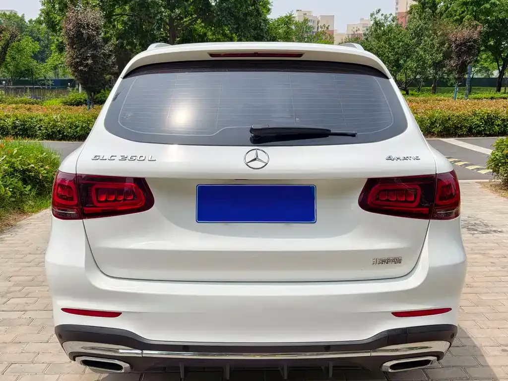 Mercedes-Benz GLC — фото 9