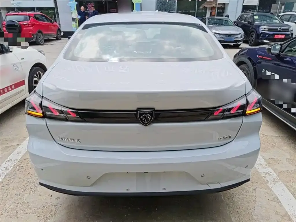 Peugeot 408 2026 из CN, фото 4