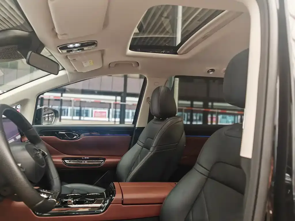 GAC Motor Trumpchi E8 2024 из CN, фото 2