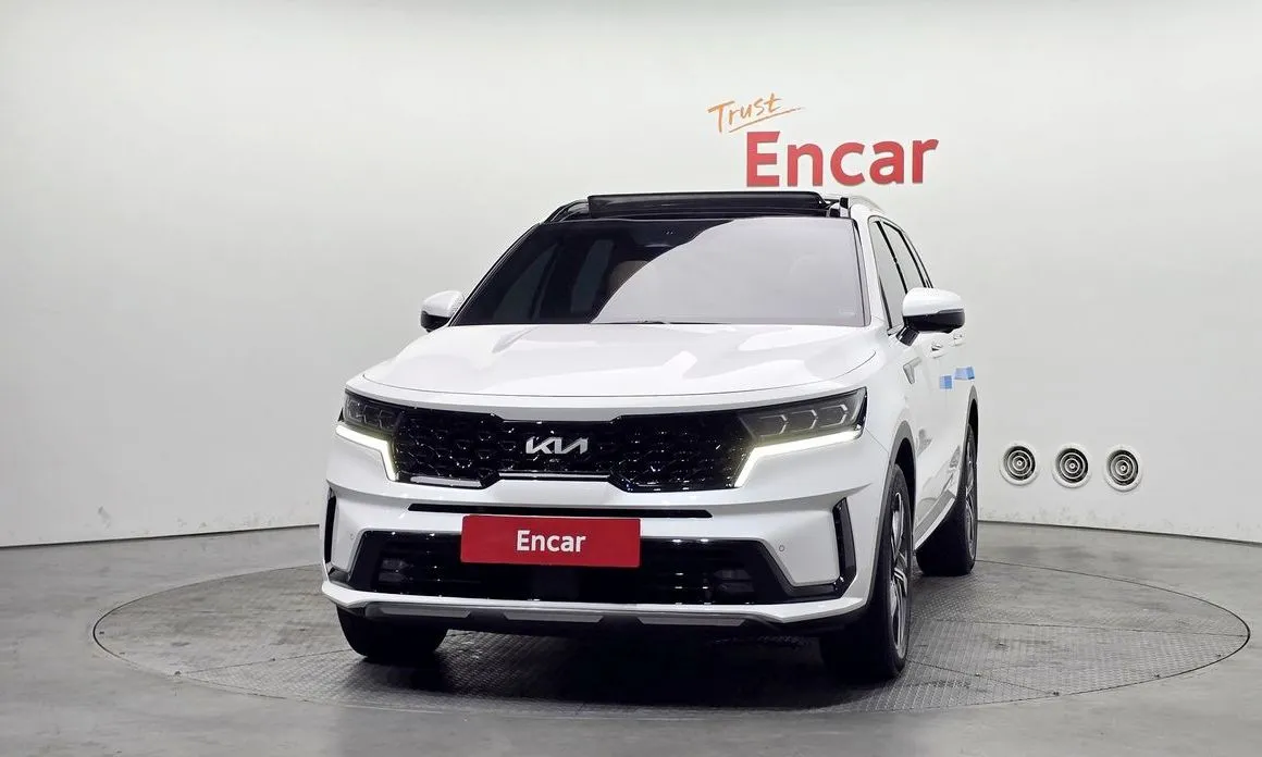 Kia Sorento — фото 7