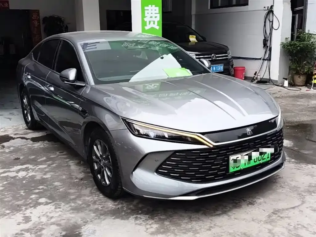 BYD Qin L — фото 10