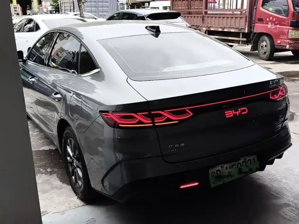 BYD Qin L — фото 3