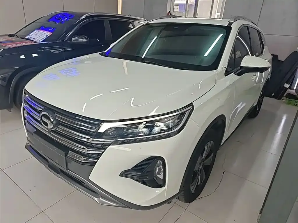 GAC Motor Trumpchi GS4
