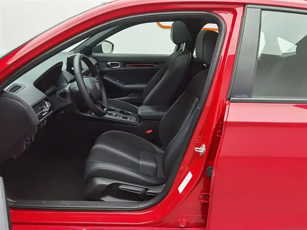 Honda Civic — фото 8