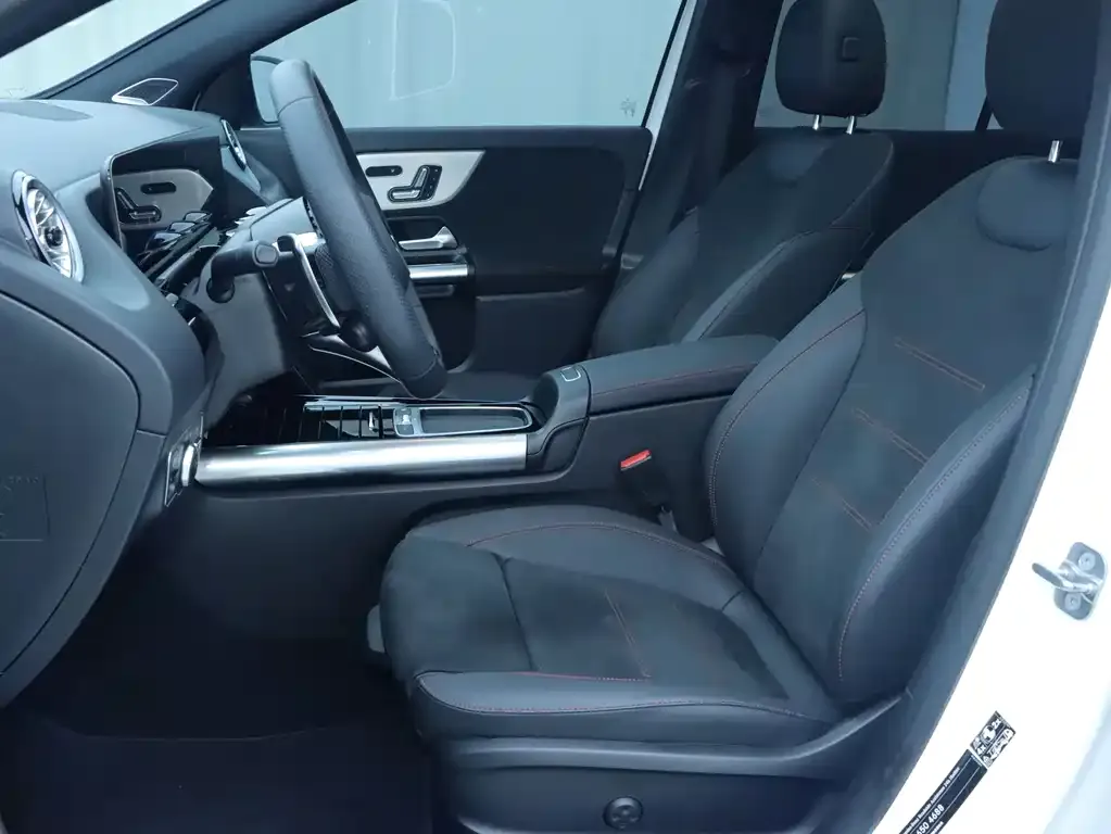 Mercedes-Benz GLA AMG 2025 из CN, фото 5