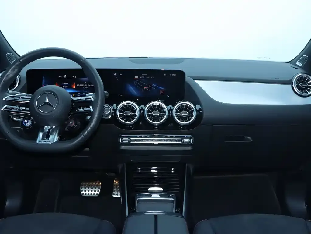 Mercedes-Benz GLA AMG 2025 из CN, фото 10