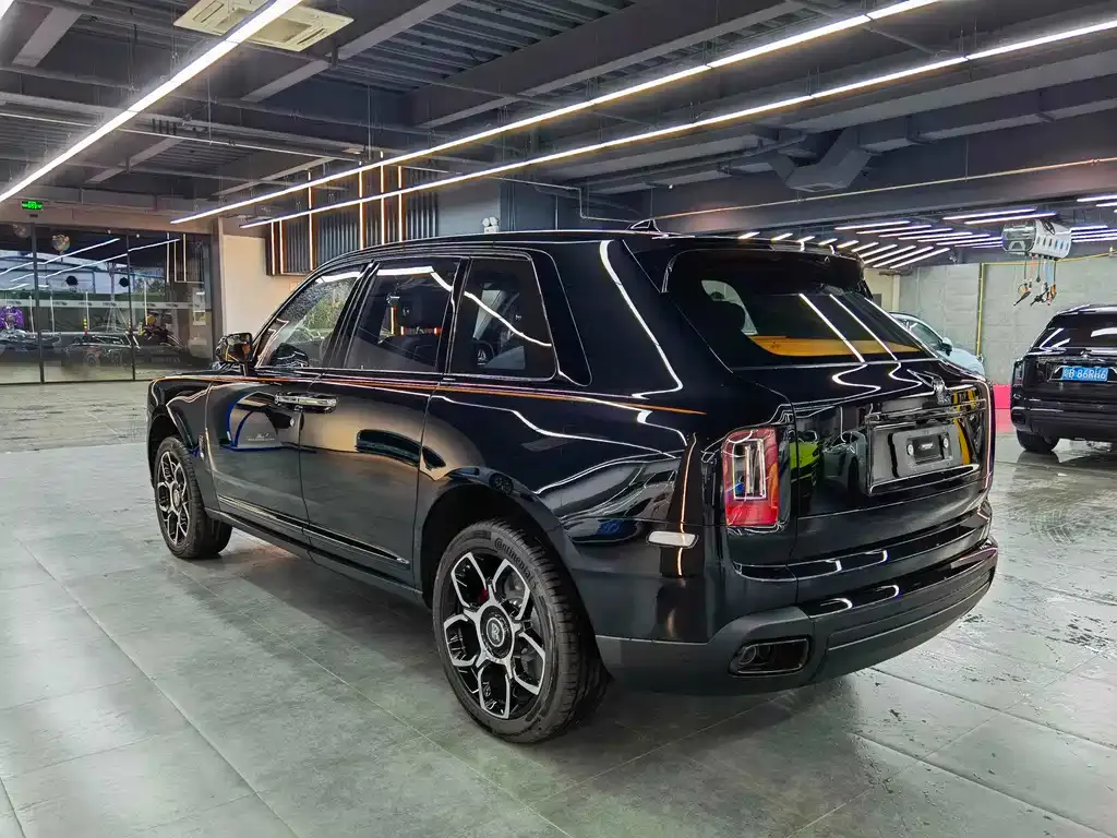Rolls-Royce Cullinan 2021 из CN, фото 6