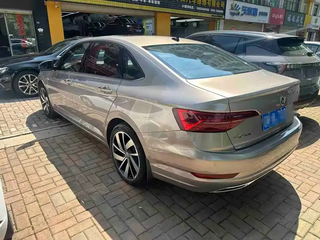 Volkswagen Sagitar 2022 из CN, фото 3