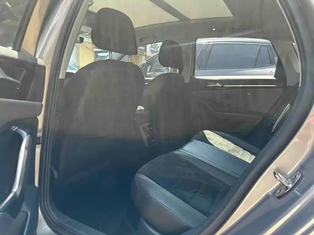 Volkswagen Sagitar 2022 из CN, фото 5