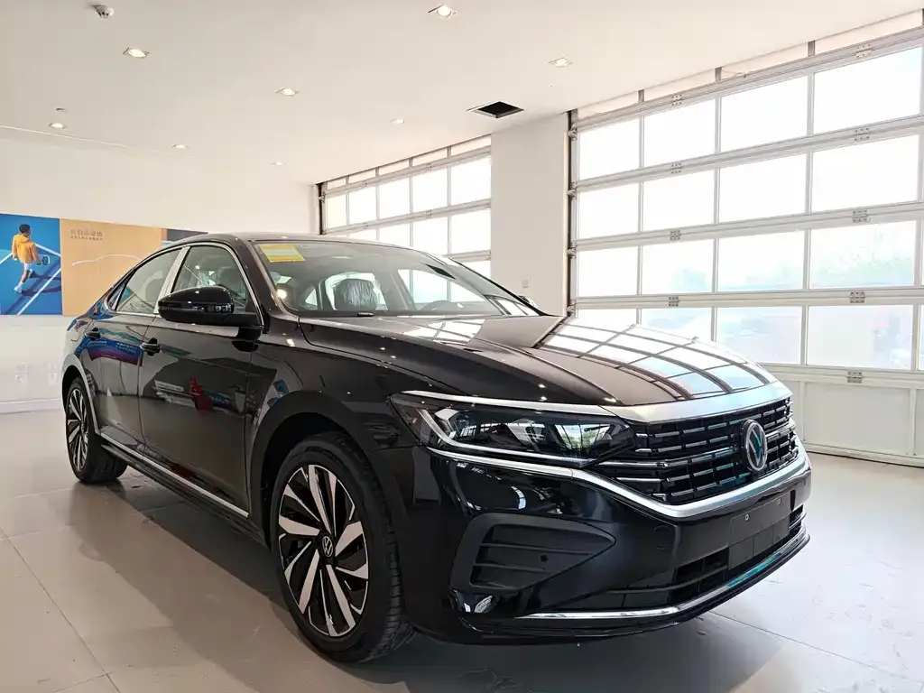Volkswagen Passat — фото 3