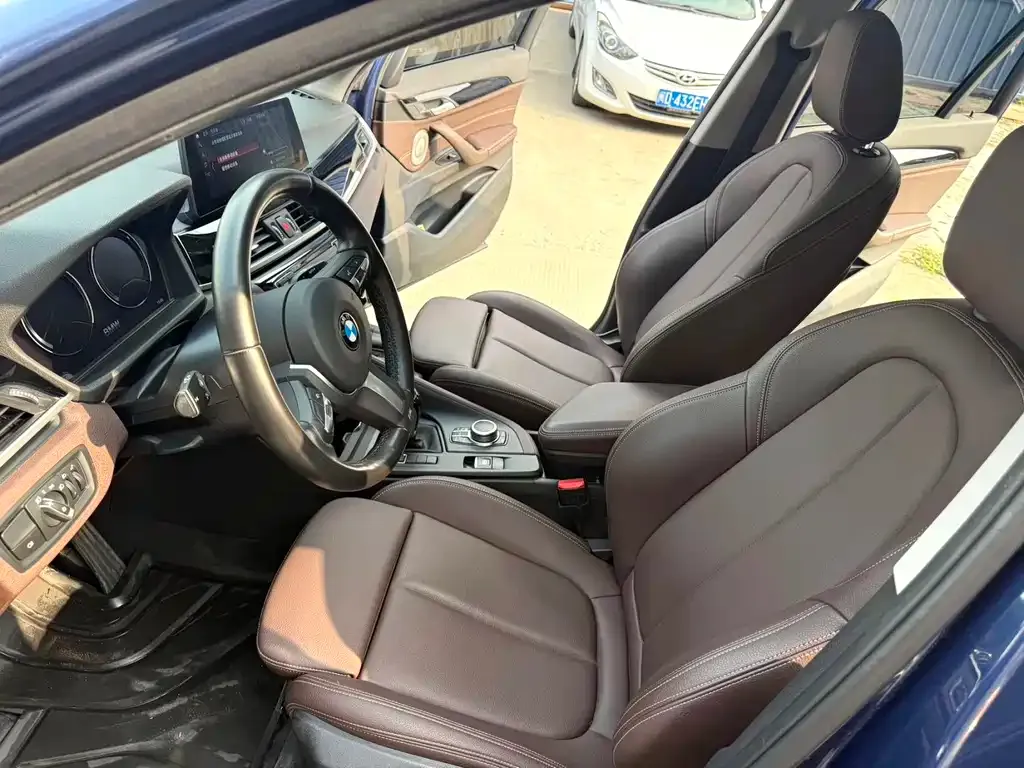 BMW X1 2021 из CN, фото 2