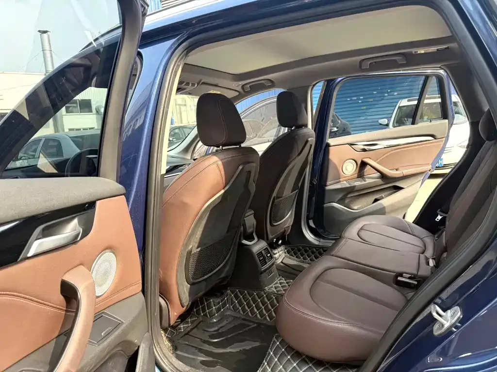 BMW X1 2021 из CN, фото 7