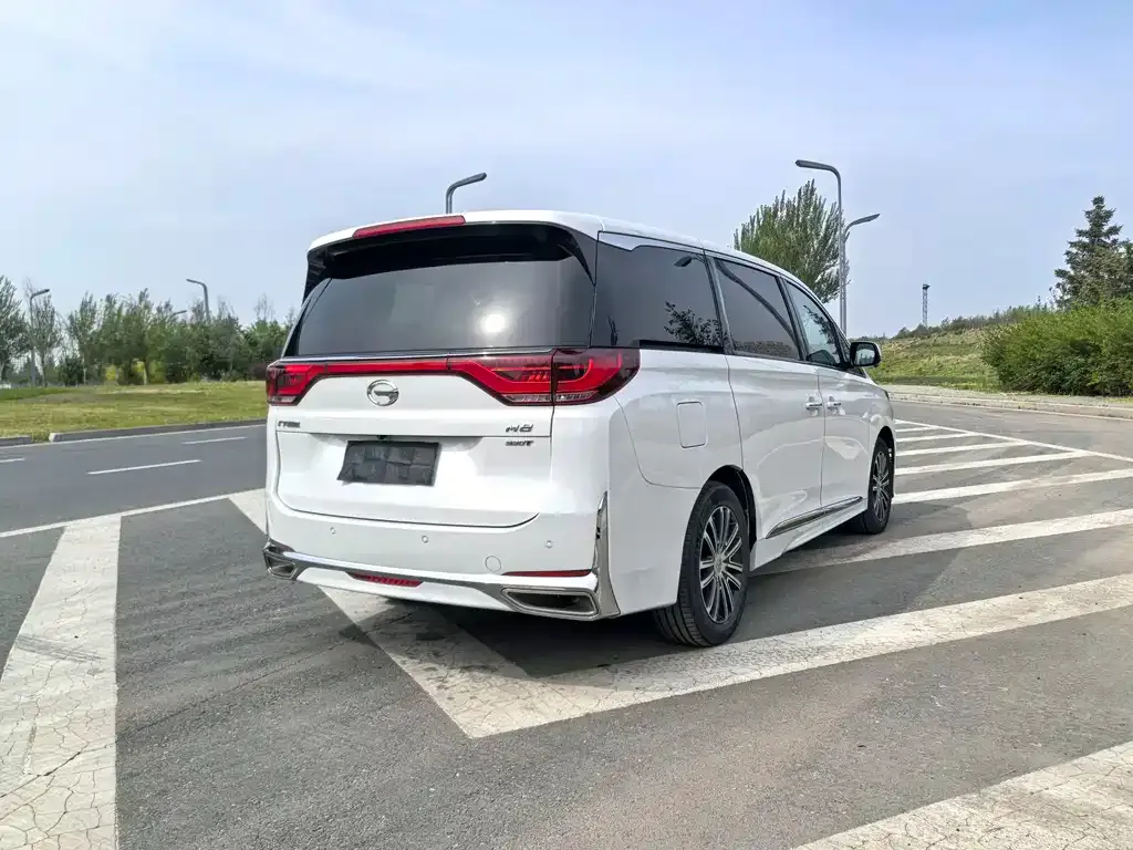 GAC Motor Trumpchi M8 — фото 9