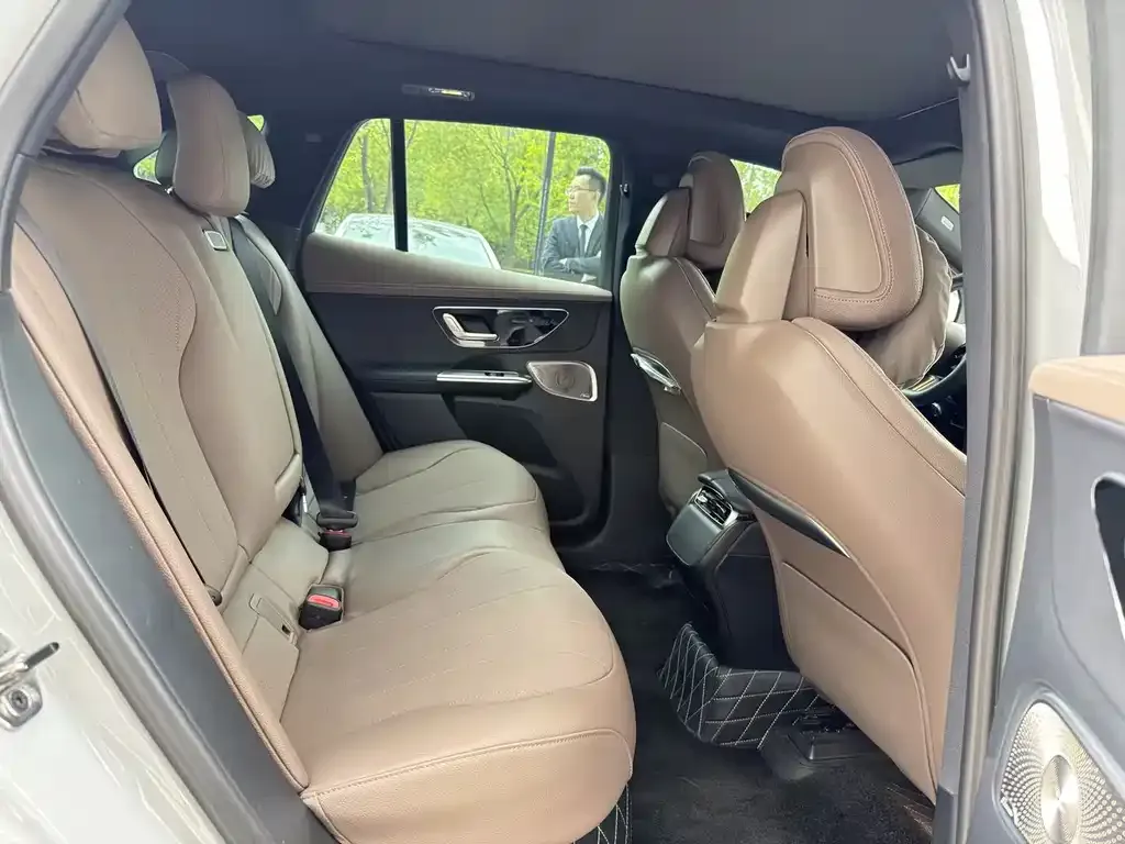 Mercedes-Benz EQE SUV 2025 из CN, фото 4