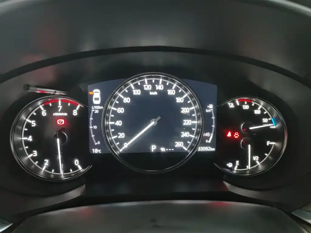 Mazda Atenza 2023 из CN, фото 4