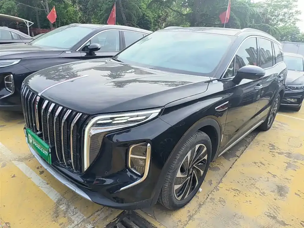 Hongqi HS7 PHEV — фото 1
