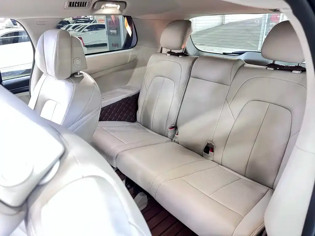 Buick GL8 2024 из CN, фото 2