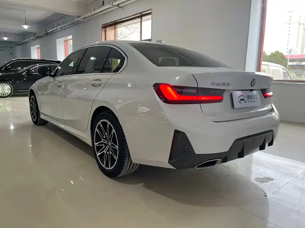 BMW 3 Series 2024 из CN, фото 6