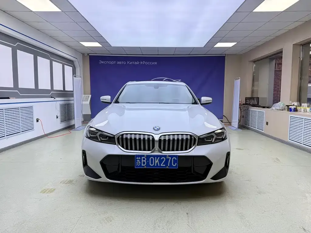 BMW 3 Series — фото 1