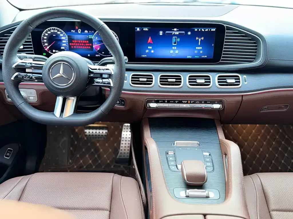 Mercedes-Benz GLS — фото 2