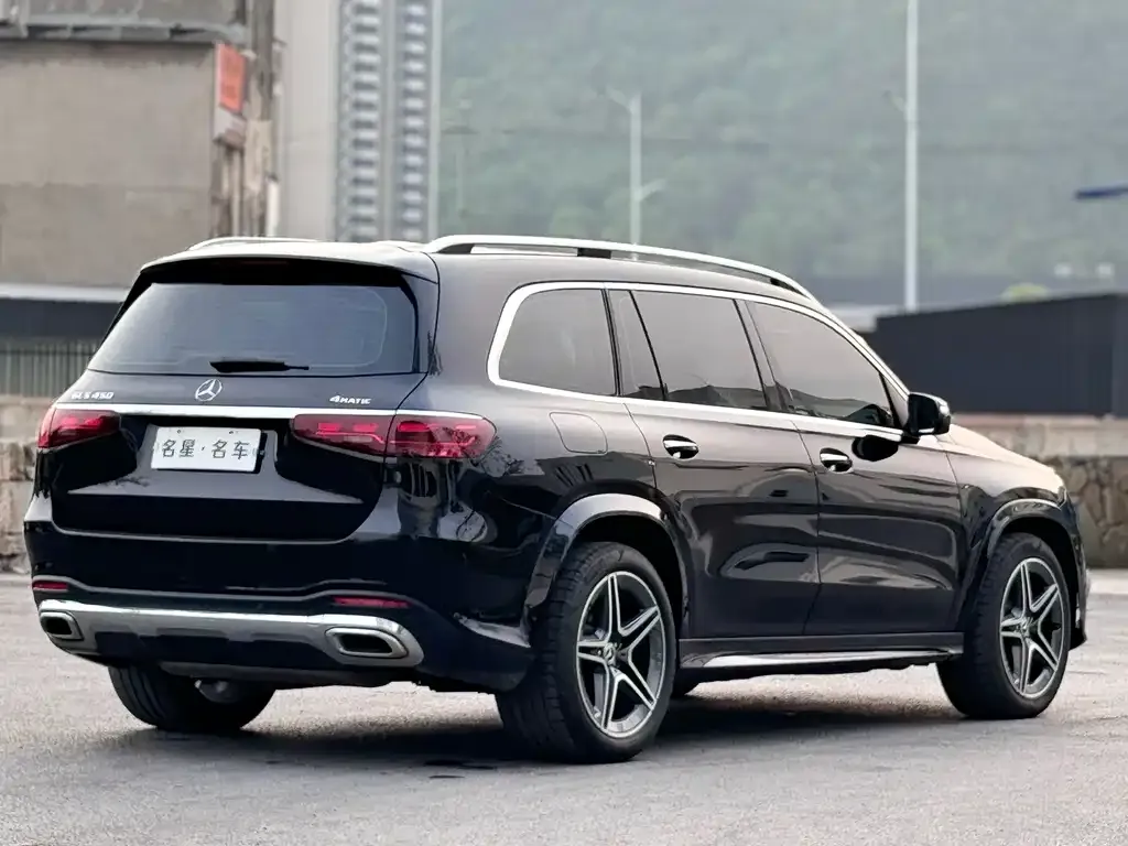 Mercedes-Benz GLS — фото 6