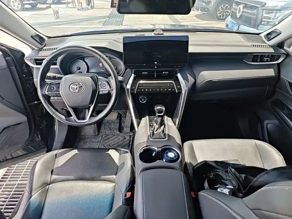 Toyota Venza 2022 из CN, фото 5