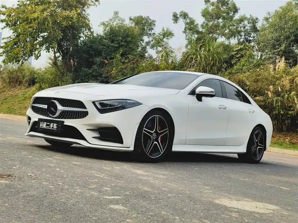 Mercedes-Benz CLS
