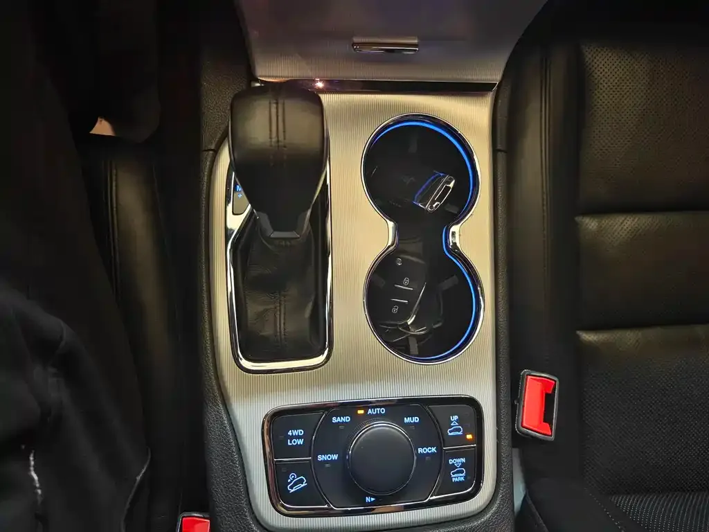 Jeep Grand Cherokee (Import) 2022 из CN, фото 10