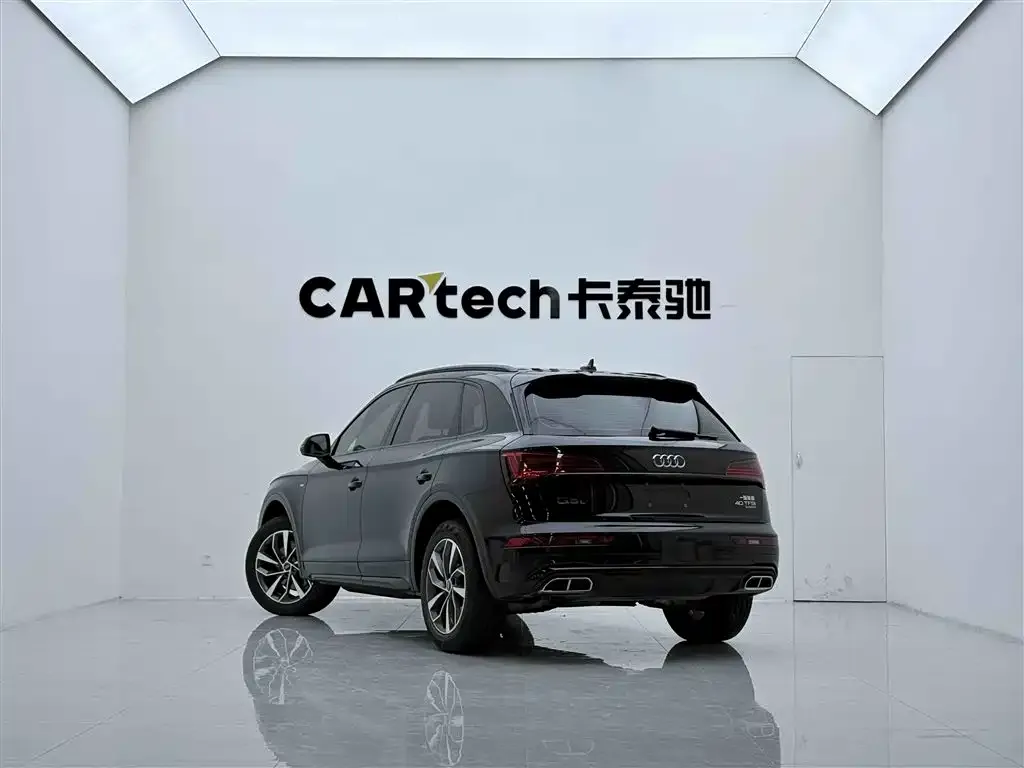 Audi Q5L — фото 4