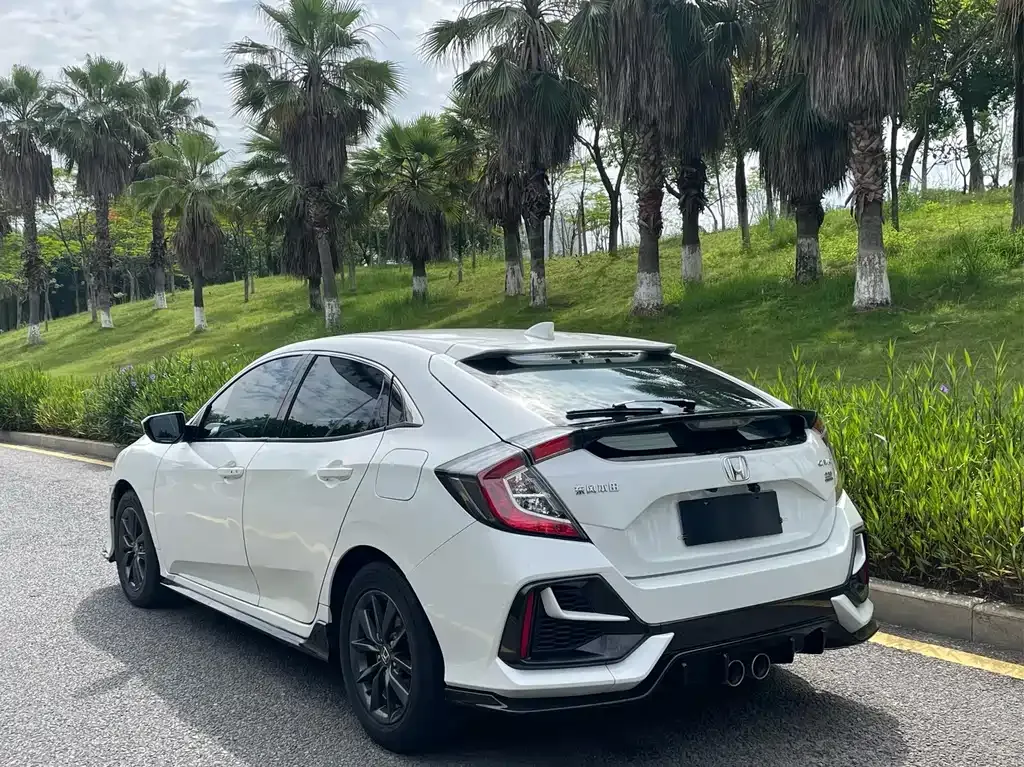 Honda Civic — фото 8
