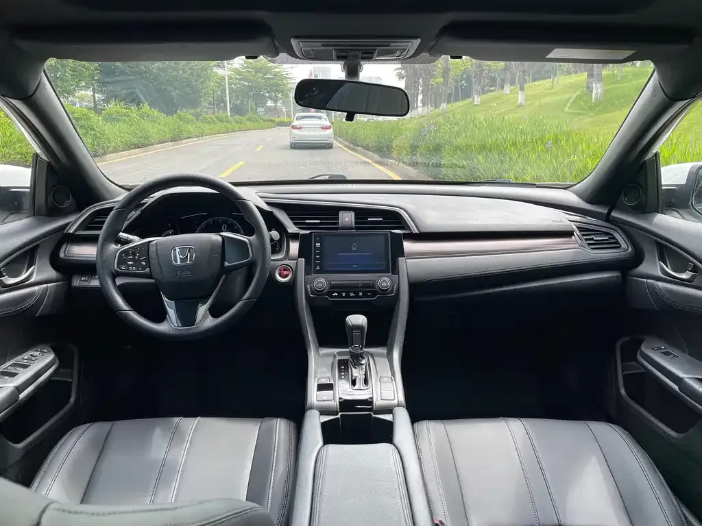 Honda Civic — фото 6