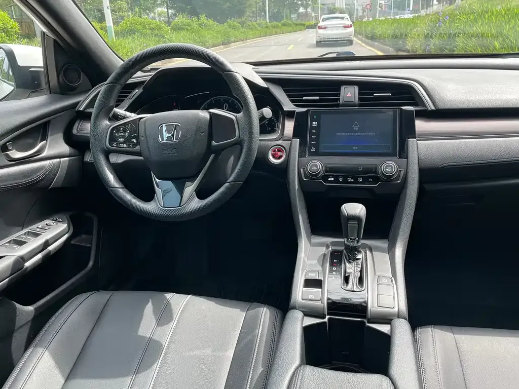 Honda Civic — фото 5
