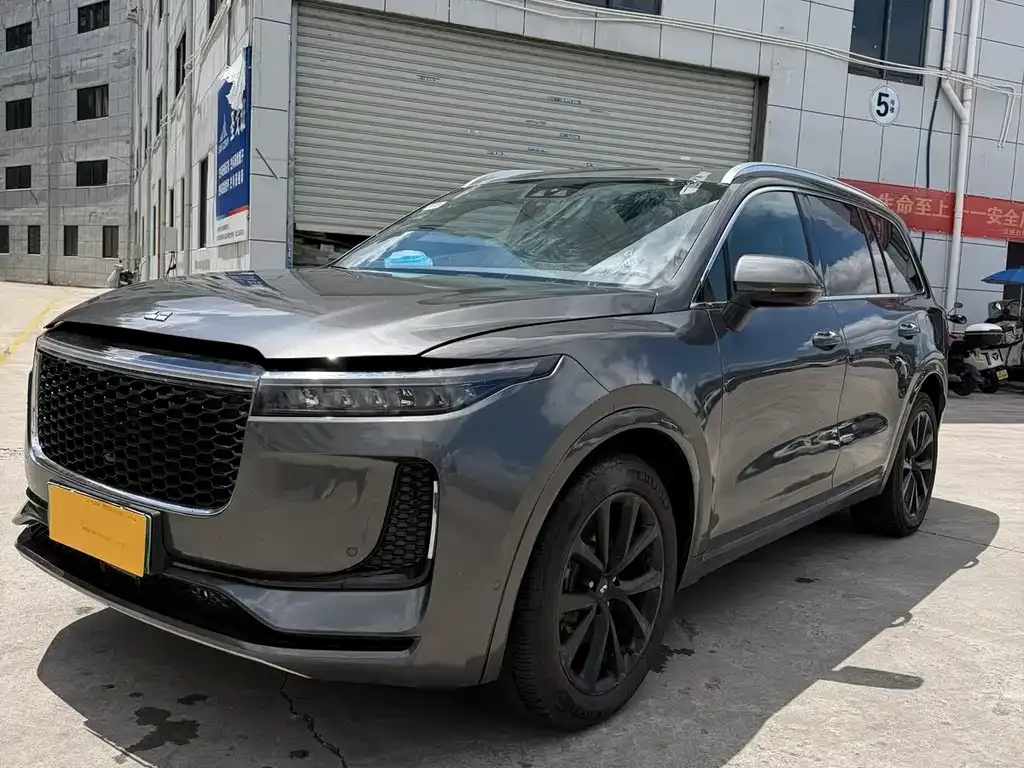 Li Auto ONE