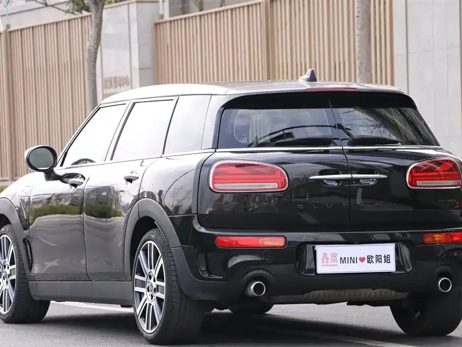 MINI Clubman — фото 8