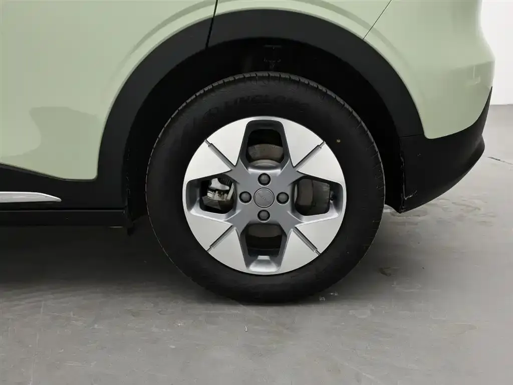 Geely Starburst — фото 10