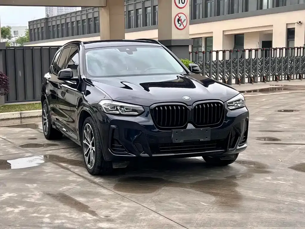 BMW X3 — фото 9