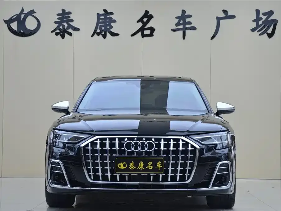Audi A8 — фото 2