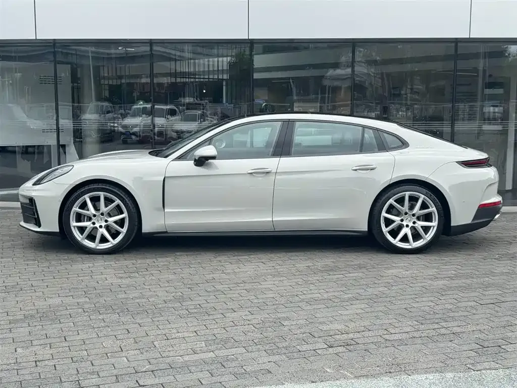 Porsche Panamera — фото 7