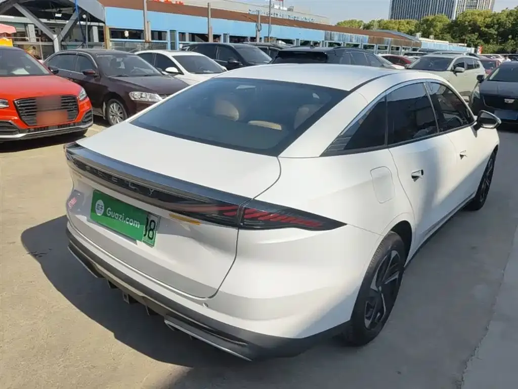 Geely Galaxy L6 2024 из CN, фото 9
